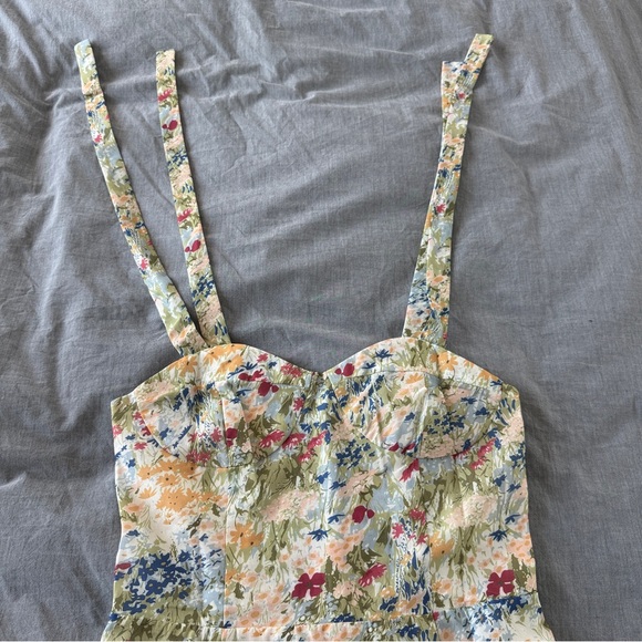 NWT Reformation French Style Floral Pattern Dress - Picture 2 of 11